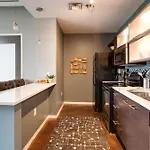 5m203- Smart Stylish Music *