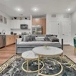 The Gulch Music Row Broadway Parking Apartment