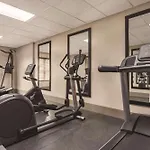 Country & By Radisson, Airport East, Tn Hotel Nashville