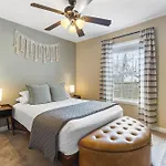 Big Cozy House 3 Mi To Downtown With Outdoor Fire Pit * Nashville