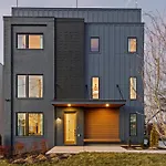 Hot Tub Poker Pool Table & Rooftop City Mls View