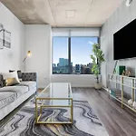 Aparthotel Golden Luxe Downtown