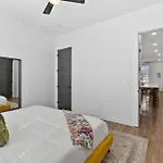 3 Miles To Broadway -garage, Patio, Walk To Shops * Nashville