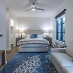 121 Floor 1 Buyout By Avantstay Entire First Floor Buyout Of 121 Sleeps 16 Nashville