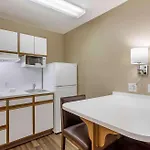 Extended America - - Airport - Music Hotel 2*