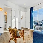 Taylor Swift Inspired Hot Tub Rooftop Deck Views *