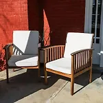 1009 Eastside Vibe - Big & Holiday home *