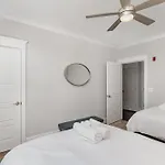Belwood Bloom - 2 Units - Walk To Centennial Park