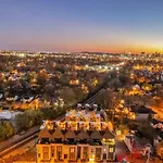 Holiday home Two Adjacent Homes Sleeps 24 Only 3 Miles To Broadway Nashville