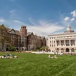 Two Adjacent Homes In 12 South And Belmont Area Sleeps 20 People