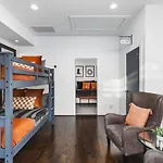 Two Adjacent Homes In 12 South And Belmont Area Sleeps 20 People