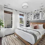 Holiday home The High Note - Spectacular Rooftop Walk To Gulch