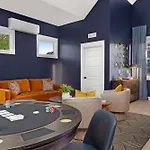 The Morrison - Karaoke Theater Backyard Oasis Holiday home *