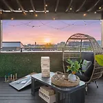 Holiday home The High Note - Spectacular Rooftop Walk To Gulch