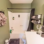 Riverside Retreat Near 5 Points Nashville