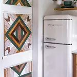 Holiday home Dreamy Tiny House With Hot Tub And Garden Patio Nashville