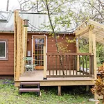 Dreamy Tiny House Cottage With Hot Tub And Garden Patio