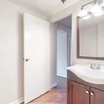 Apartment Traveling Professionals. Garage Parking. Downtown. Nashville