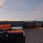 Rooftop Hot Tub Game Barrel Sauna Holiday home *