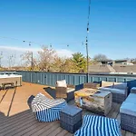 Twin Homes Rooftop Deck Hot Tub Outdoor Kitchen * Nashville