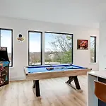 Twin Homes Rooftop Deck Hot Tub Outdoor Kitchen * Nashville