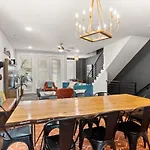 Holiday home 2 Chic Townhomes Near Geodis Sleeps 22 Nashville