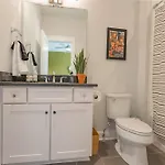 Holiday home 2 Chic Townhomes Near Geodis Sleeps 22 Nashville