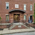 Western World Stay Near Vandy On West End