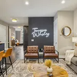 Holiday home The Tennessee Whiskey In West End-vandy- Uber To Broadway