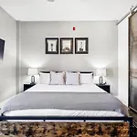 Legends Loft Modern Near Vandy On West End Nashville