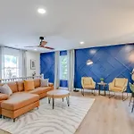 Nashoasis 10 Min To Dt, Gameroom, Huge Yard Holiday home Nashville