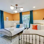 Nashoasis 10 Min To Dt, Gameroom, Huge Yard *