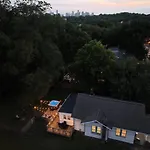 Private Cottage W Hot Tub 17 Miles To Downtown