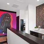 5 Star Stay! Rooftop Hot Tub Walk To Gulch *