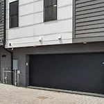 5 Star Stay! Rooftop Hot Tub Walk To Gulch