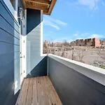Holiday home Private Roof Deck - Game - Broadway In 10 *