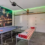 Private Roof Deck - Game - Broadway In 10 *