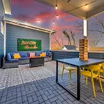 Private Roof Deck - Game - Broadway In 10
