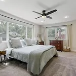 Holiday home Modern Music Oasis Sauna & Spacious Yard *