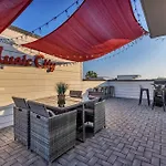 New Rooftop With Views Game Dt Nash Holiday home *