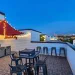 New Rooftop With Views Game Dt Nash Holiday home *