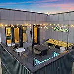 The Southern Lady & Gentleman - Rooftop Patios *