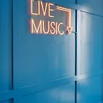 The Southern Lady & Gentleman - Rooftop Patios Holiday home Nashville