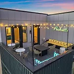 Holiday home The Southern Lady & Gentleman - Rooftop Patios *