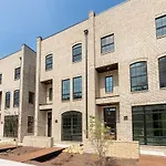 Two Side By Side Homes - Min To Vandy 3Min To Bars