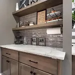 Two Side By Side Homes - Min To Vandy 3min To Bars Holiday home
