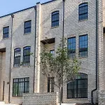 New Side By Side Nashville Homes - Sleeps 24