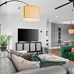Julep House - Private Hideaway 5 Min From Downtown *