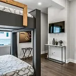 Stylish Nashville Home - Rooftop Deck - Hot Tub
