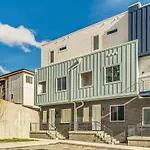 Stunning Rooftop Views Of With Hot Tub Holiday home